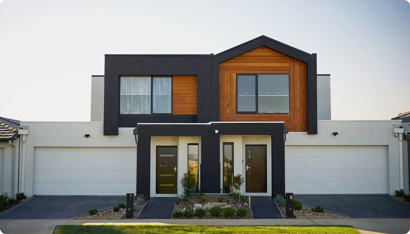 Mountain-Property-Building-vibrant